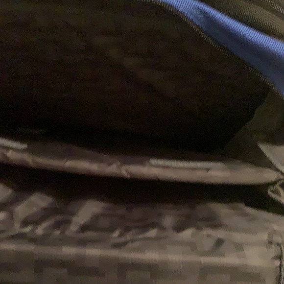 Brand New Nine West Blue Travel Bag Never Used With Original Tags! Vintage 15 yo - Picture 13 of 16